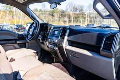 2017 FORD F150 SUPERCREW CAB view 8