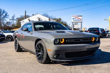 2017 DODGE CHALLENGER view 1