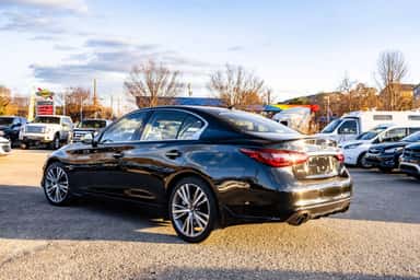 2018 INFINITI Q50 view 5