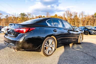 2018 INFINITI Q50 view 11