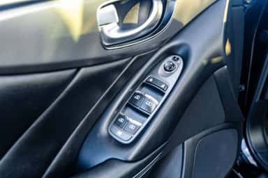 2018 INFINITI Q50 view 17