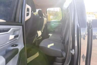 2019 RAM 1500 QUAD CAB view 13