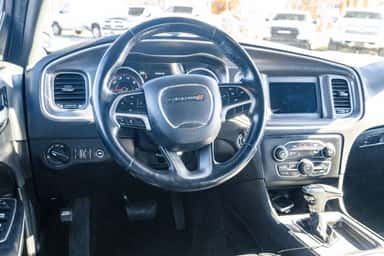 2019 DODGE CHARGER view 12