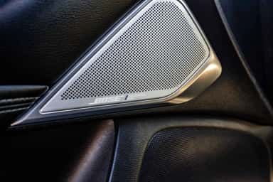 2017 INFINITI Q50 view 18