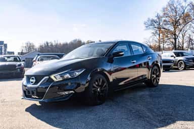 2017 NISSAN MAXIMA view 3