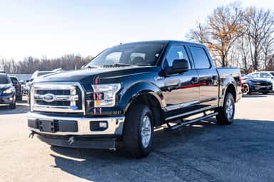 2017 FORD F150 SUPERCREW CAB view 3