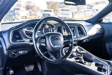 2017 DODGE CHALLENGER view 12