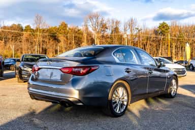 2018 INFINITI Q50 view 6