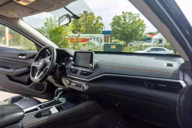 2019 NISSAN ALTIMA view 14