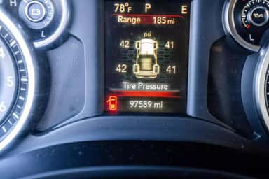 2019 RAM 1500 QUAD CAB view 21