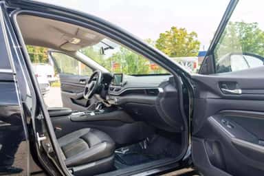 2019 NISSAN ALTIMA view 13
