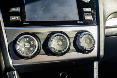 2015 SUBARU XV CROSSTREK view 23