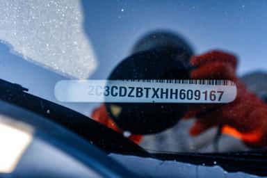 2017 DODGE CHALLENGER view 23