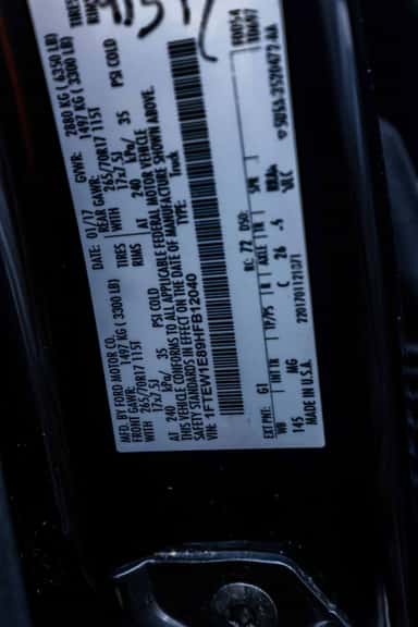 2017 FORD F150 SUPERCREW CAB view 18