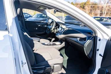 2020 CHEVROLET MALIBU view 9