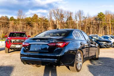 2018 INFINITI Q50 view 6