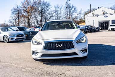 2018 INFINITI Q50 view 3