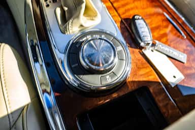 2016 INFINITI QX80 view 34