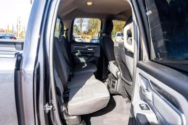 2019 RAM 1500 QUAD CAB view 10