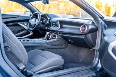 2021 CHEVROLET CAMARO view 8