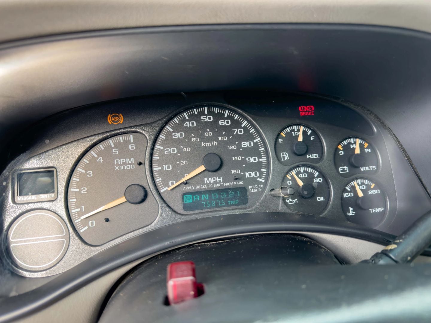 2002 CHEVROLET TAHOE