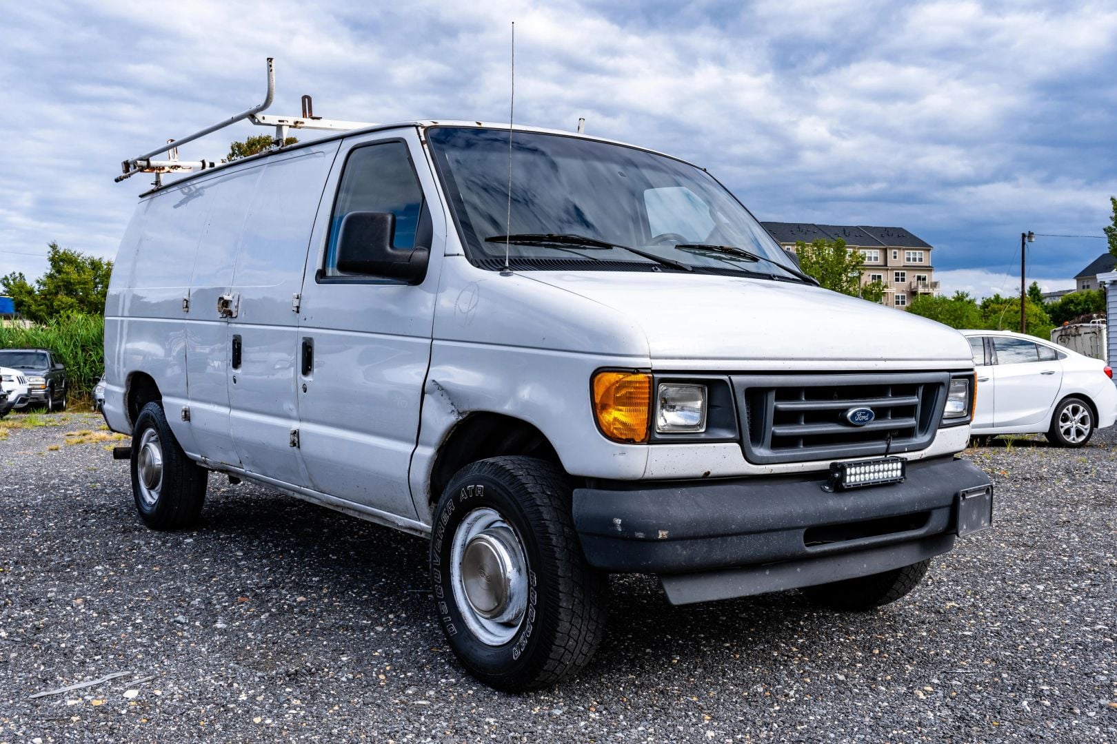 2003 FORD E350 SUPER DUTY CARGO