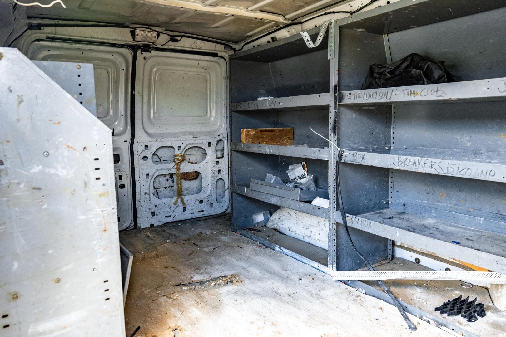 2003 FORD E350 SUPER DUTY CARGO