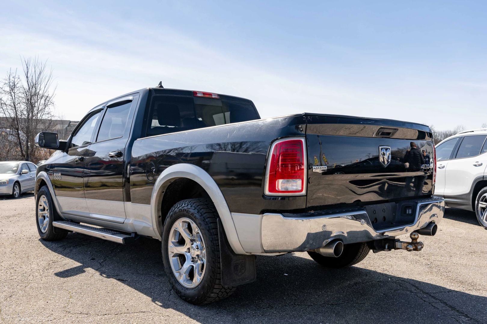 2014 RAM 1500 CREW CAB