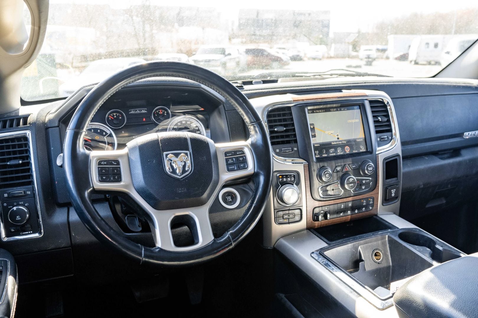 2014 RAM 1500 CREW CAB