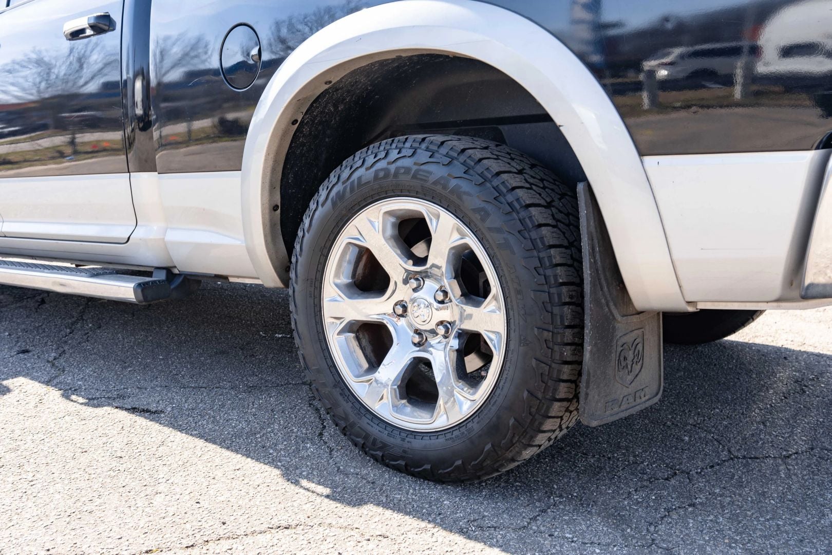 2014 RAM 1500 CREW CAB