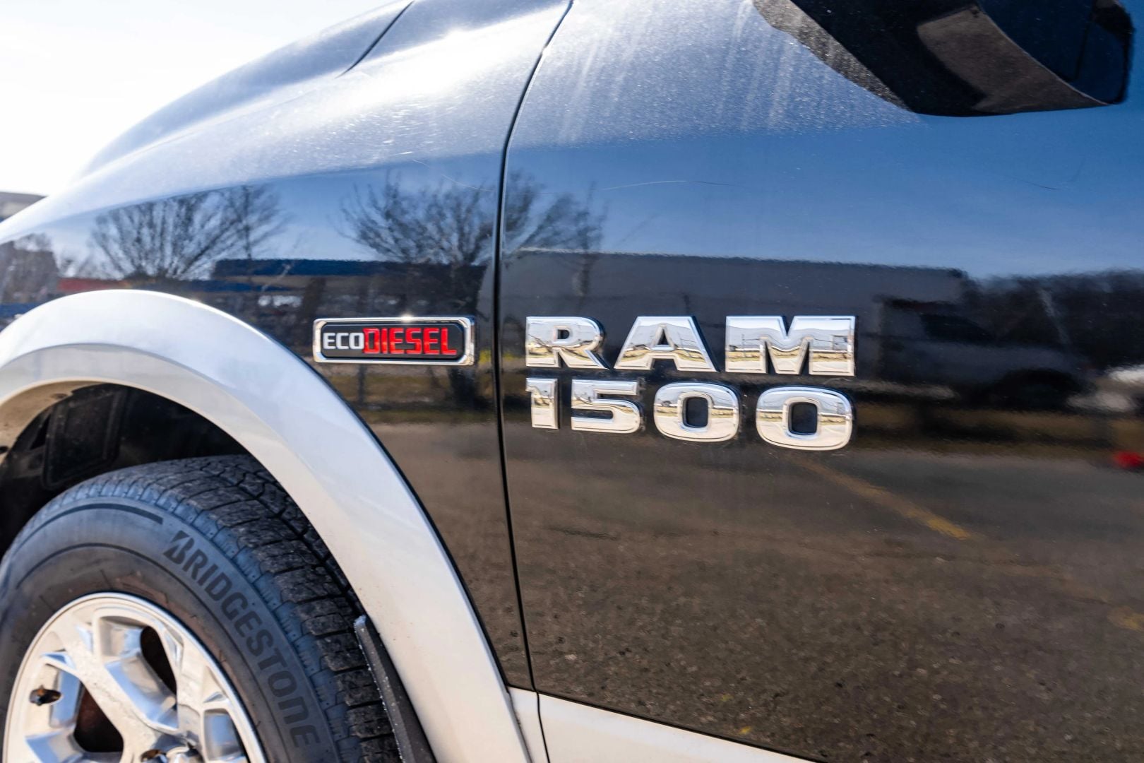 2014 RAM 1500 CREW CAB