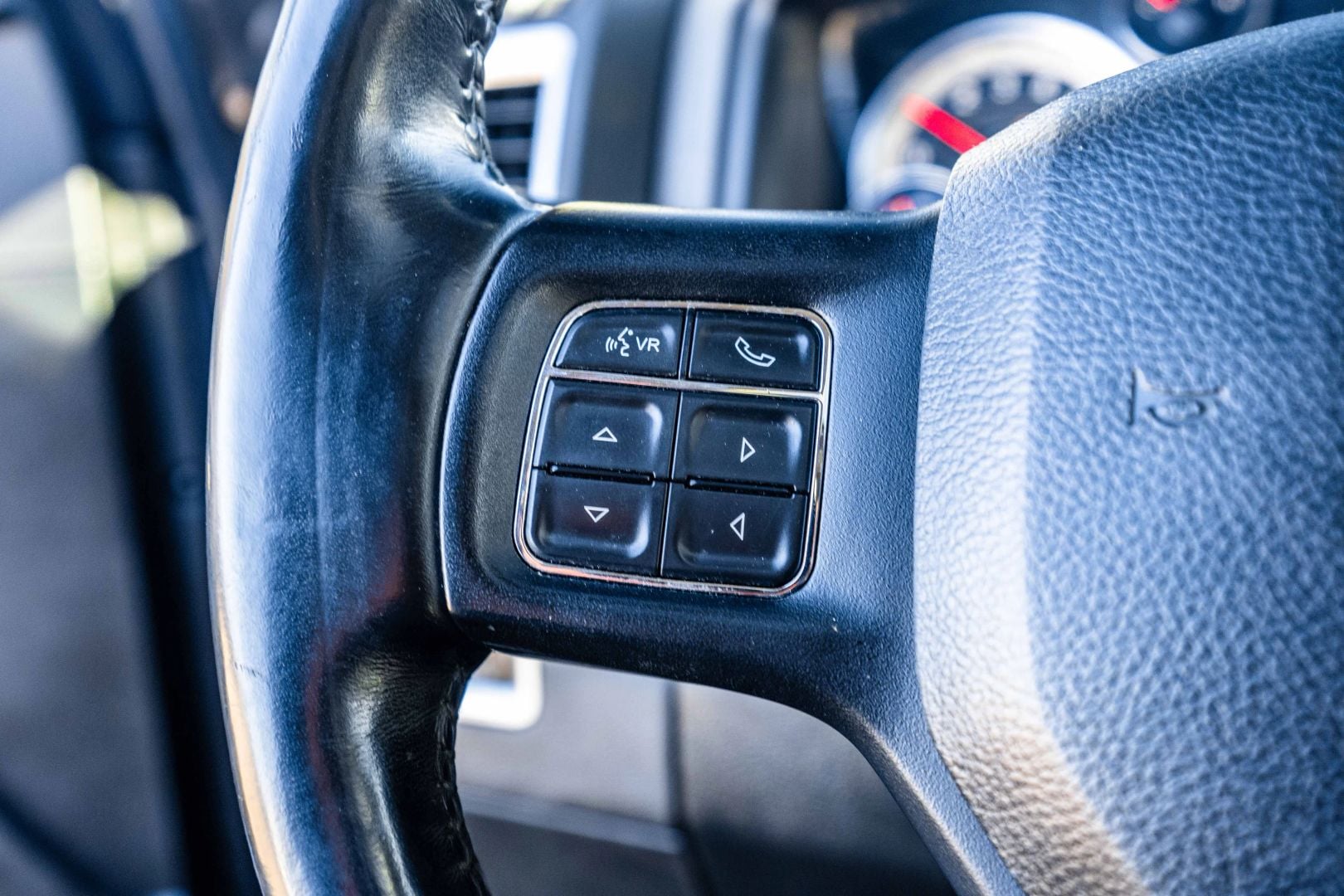 2018 RAM 1500 CREW CAB