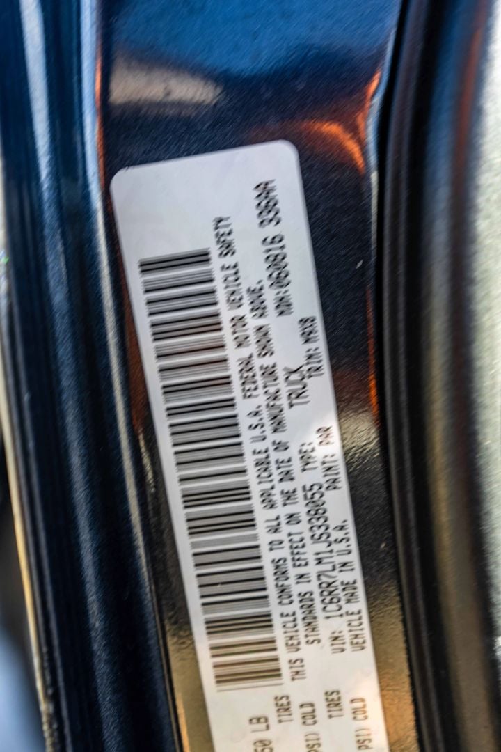 2018 RAM 1500 CREW CAB