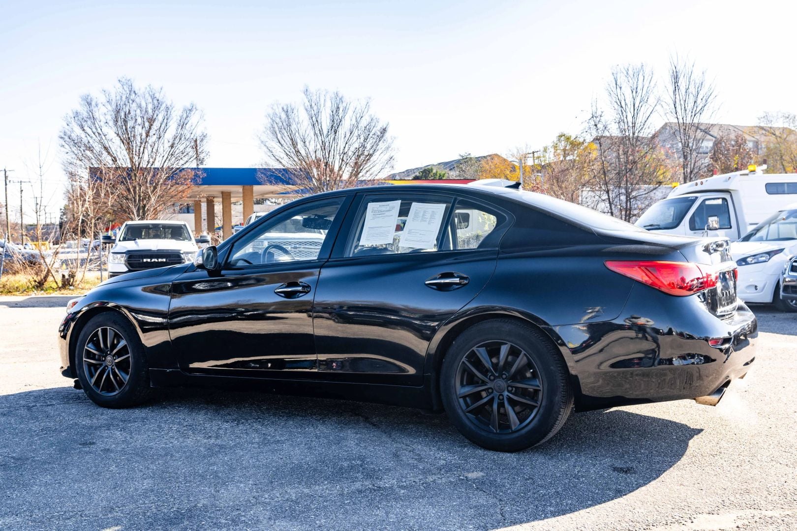 2017 INFINITI Q50