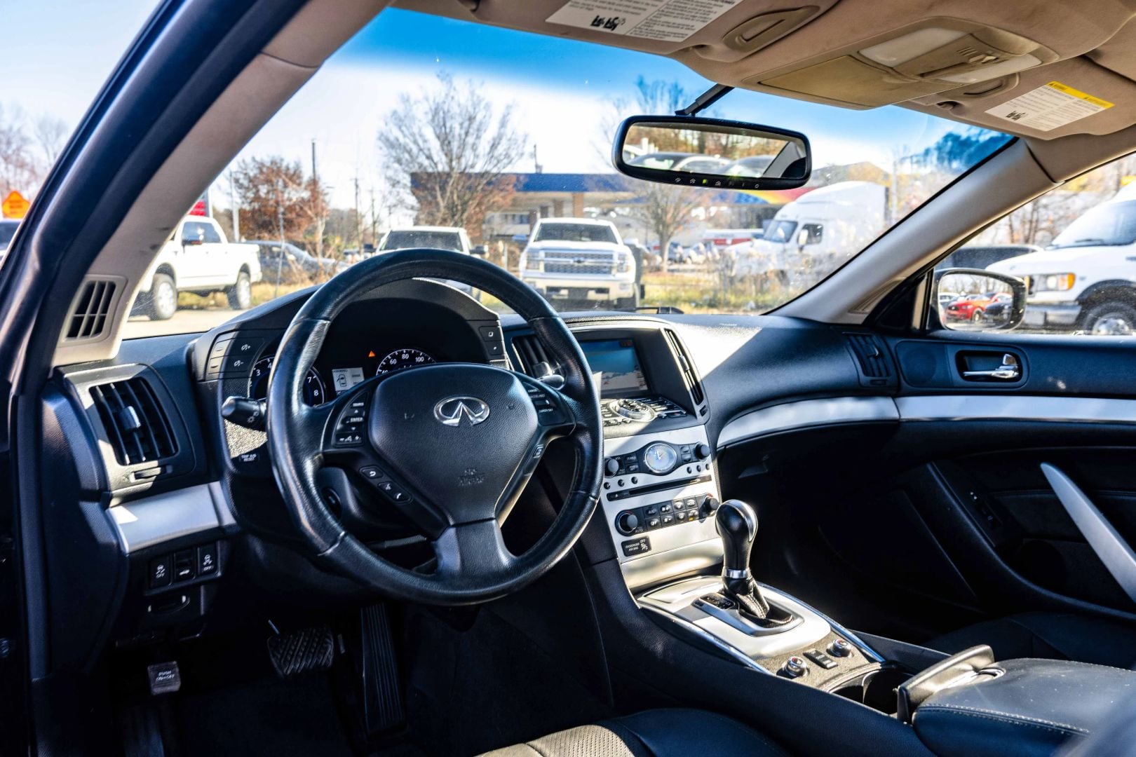 2014 INFINITI Q60
