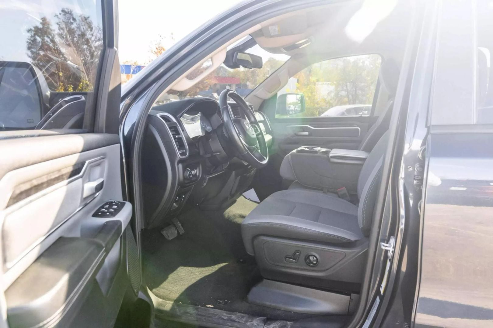 2019 RAM 1500 QUAD CAB