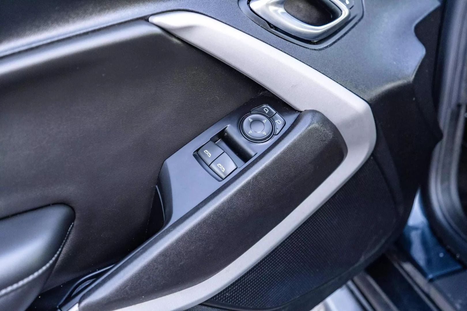 2021 CHEVROLET CAMARO